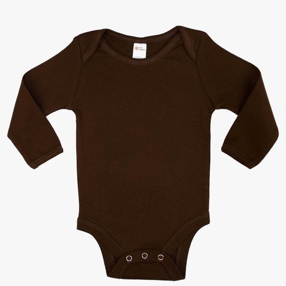 Newborn Crochet Lion Costume with Tights and Bodysuit - Picture 9 of 11